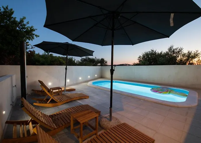 Brand New 3br With Rooftop Sea View & Pool Fiorentini Ciovo Apartman *