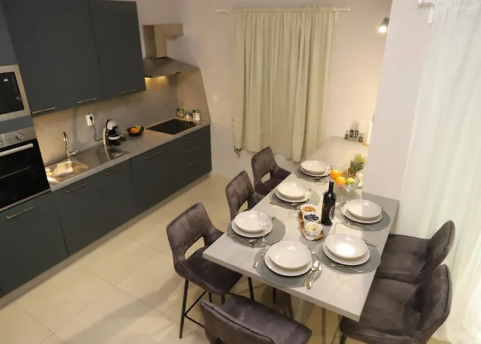 Brand New 3br With Rooftop Sea View & Pool Fiorentini Ciovo Appartement *