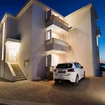 Apartment Brand New 3br With Rooftop Sea View & Pool Fiorentini Ciovo